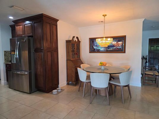 Dining room, Interior, Kitchen, Pendant Lights, Recessed Lighting