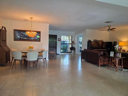Dining room, Interior, Living room, Pendant Lights