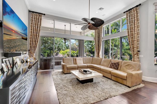 Interior, Living room, Pendant Lights, Recessed Lighting, Wood Texture Flooring