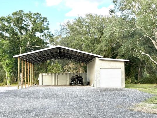 Detached Garage, Exterior