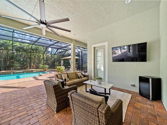 Interior, Living room, Pool, Sun Room