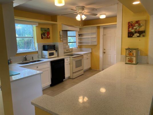 Interior, Kitchen, Recessed Lighting