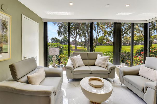 Interior, Living room, Recessed Lighting, Sun Room