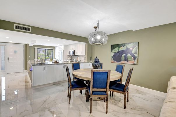 Dining room, Interior, Kitchen, Marble, Pendant Lights, Recessed Lighting