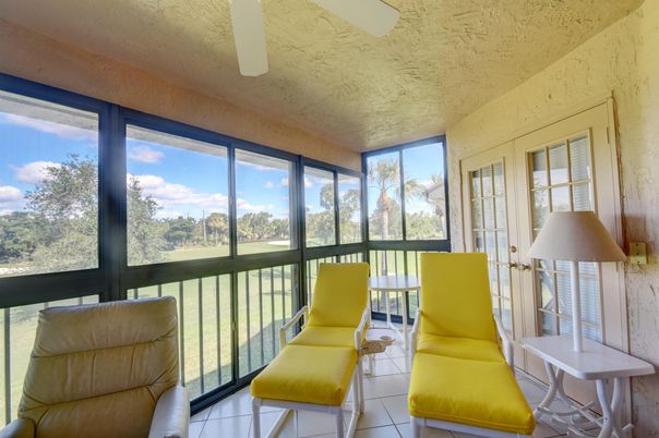 Interior, Sun Room, Water