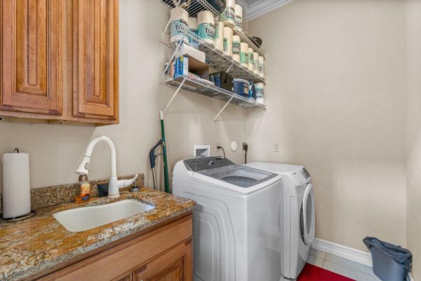 Interior, Washer