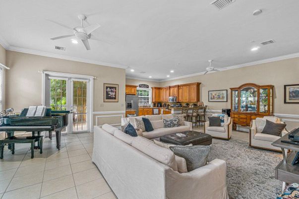 Interior, Kitchen, Living room, Piano, Recessed Lighting