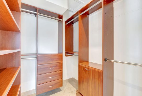 Interior, Walk-in Closets
