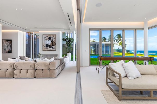 Interior, Living room, Recessed Lighting, Water