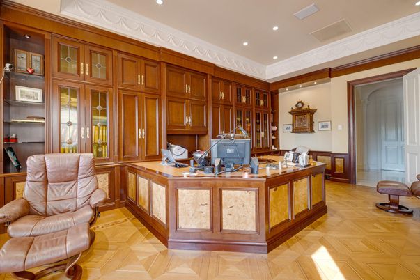 Home Office, Interior, Recessed Lighting, Wood Texture Flooring