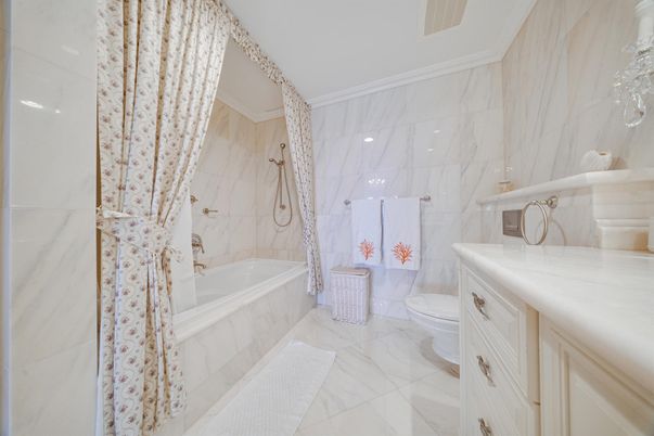 Bathroom, Interior, Marble, Marble Walls