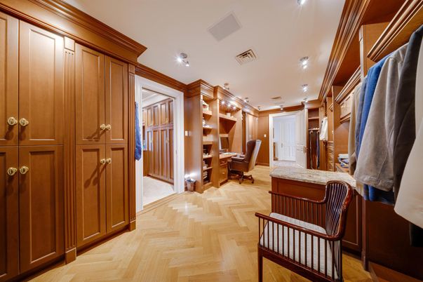 Interior, Recessed Lighting, Walk-in Closets, Wood Texture Flooring