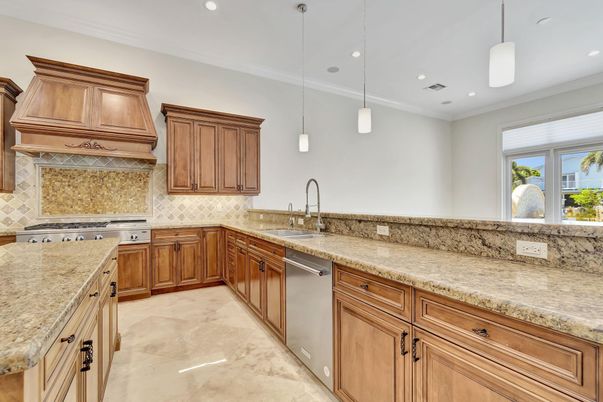 Interior, Kitchen, Pendant Lights, Recessed Lighting, Stainless Steel Appliances