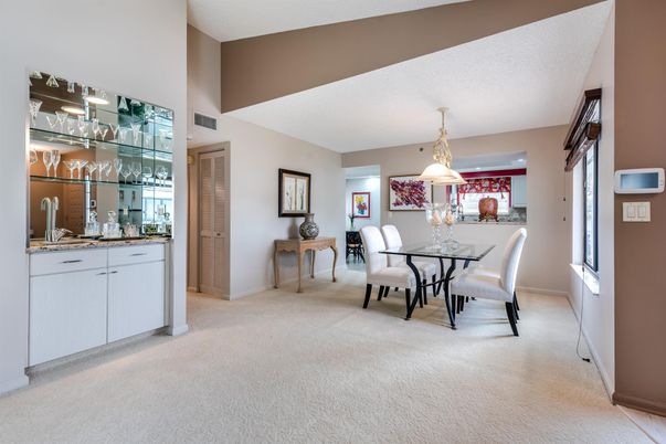 Dining room, Interior, Pendant Lights