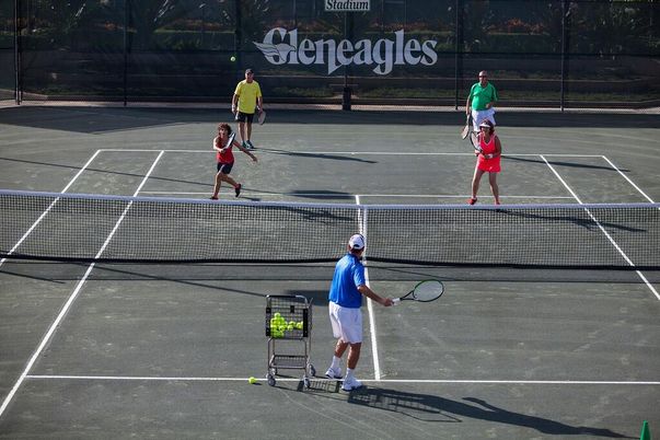 Exterior, Tennis Courts