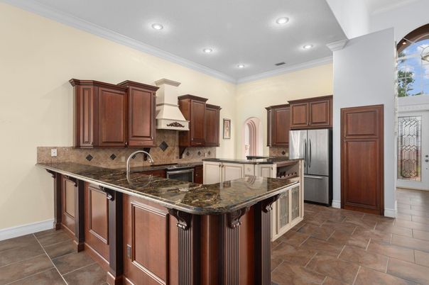Interior, Kitchen, Recessed Lighting