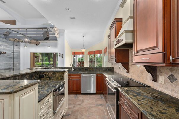 Interior, Kitchen, Pendant Lights