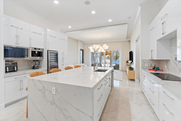 Interior, Kitchen, Pendant Lights, Recessed Lighting, Stainless Steel Appliances
