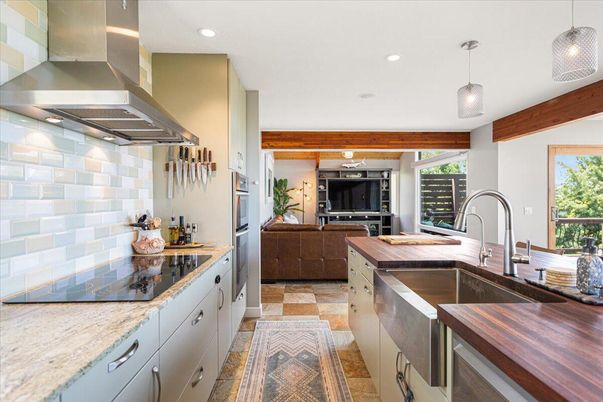 Interior, Kitchen, Pendant Lights, Recessed Lighting, Stainless Steel Appliances