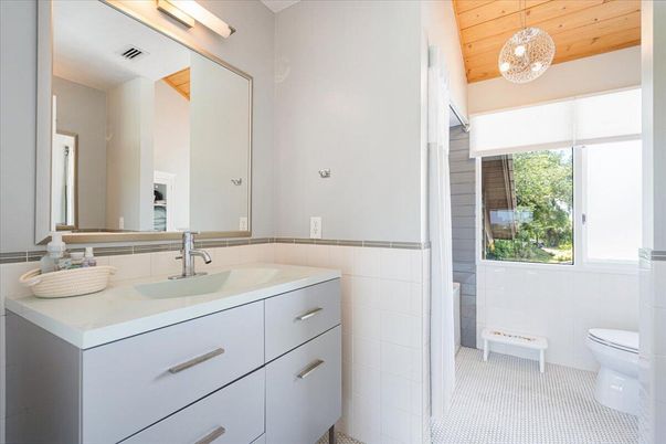 Bathroom, Interior, Pendant Lights, Wooden Ceilings