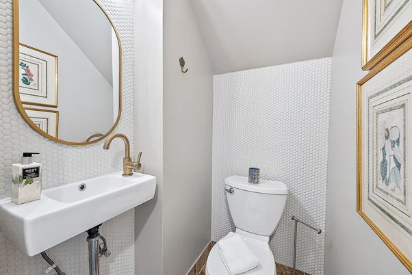 Bathroom, Interior