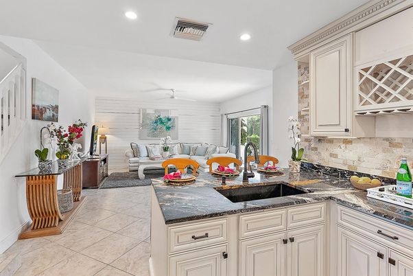 Interior, Kitchen, Living room, Recessed Lighting