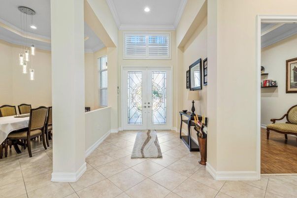 Dining room, Interior, Pendant Lights, Recessed Lighting