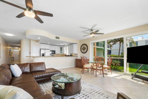 Dining room, Interior, Kitchen, Living room, Recessed Lighting, Stainless Steel Appliances
