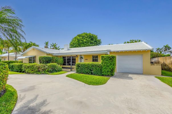 Attached, Backyard, Exterior, Facade, Ranch