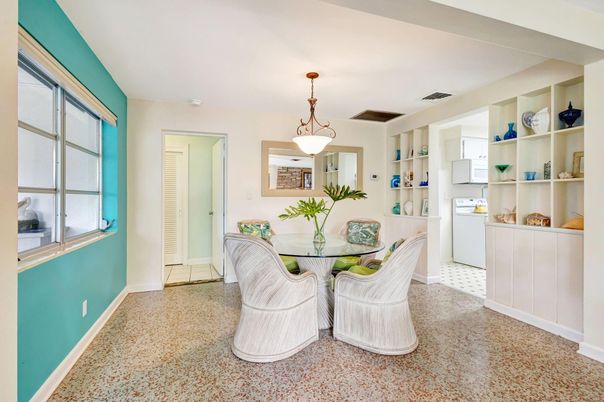 Dining room, Interior, Pendant Lights