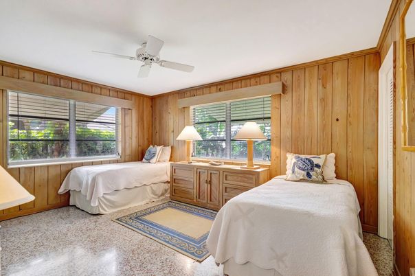 Bedroom, Interior, Wooden Walls