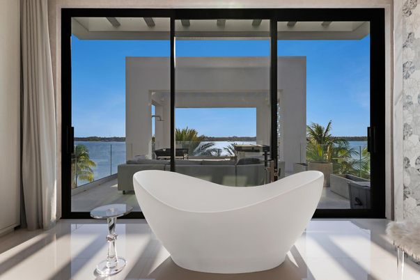 Exterior, Lake, Pool