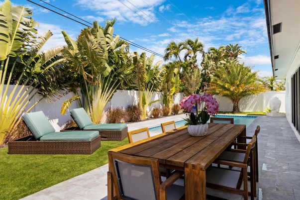 Backyard, Exterior
