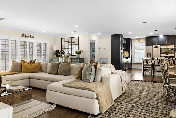 Dining room, Interior, Kitchen, Living room, Pendant Lights, Recessed Lighting, Wood Texture Flooring