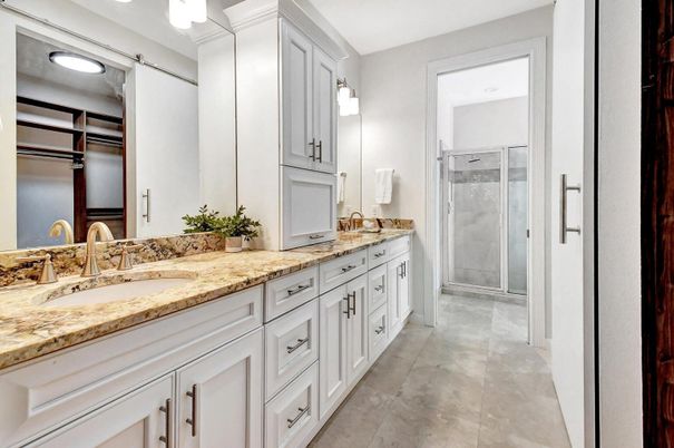 Bathroom, Dual Sink Vanities, Glass Shower, Interior