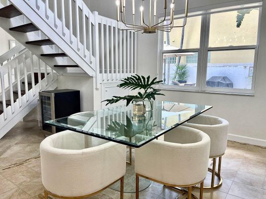 Dining room, Interior, Pendant Lights