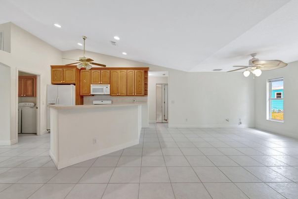 Interior, Kitchen, Recessed Lighting