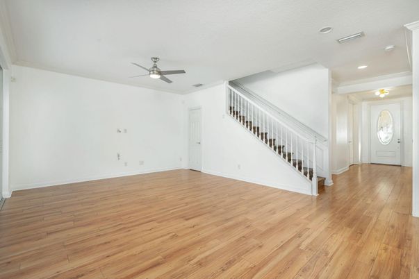 Empty room, Interior, Recessed Lighting, Wood Texture Flooring