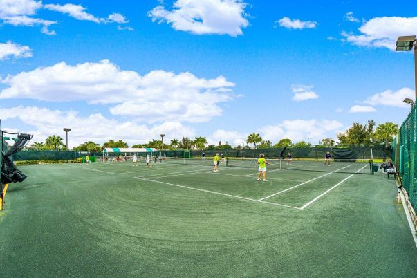 Exterior, Tennis Courts