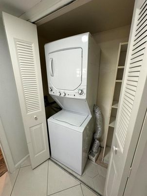 Interior, Utility Closets, Washer