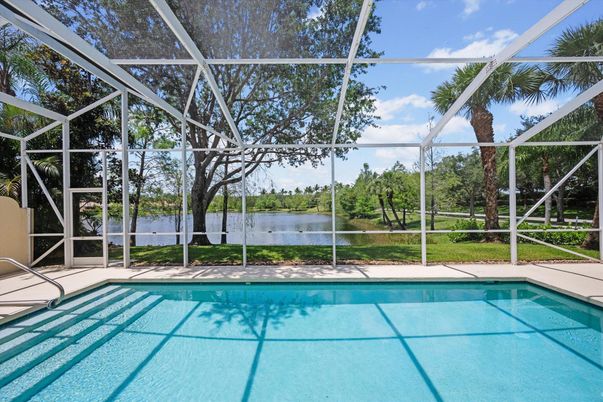 Glass Ceilings, Interior, Pool, Sun Room, Water