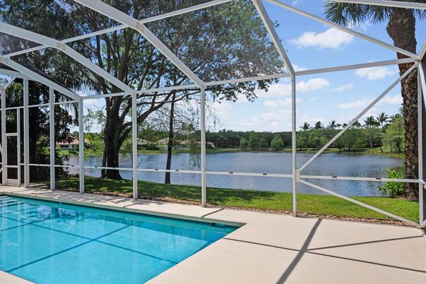Glass Ceilings, Interior, Pool, Sun Room, Water