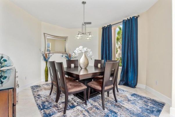 Dining room, Interior, Pendant Lights