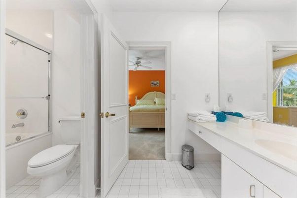 Bathroom, Bedroom, Interior