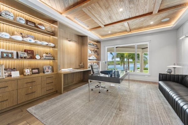 Home Office, Interior, Recessed Lighting, Wooden Beams, Wooden Ceilings, Wood Texture Flooring