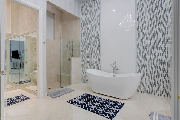 Bathroom, Free Standing Baths, Glass Shower, Interior, Recessed Lighting