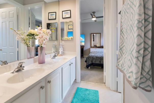 Bathroom, Bedroom, Dual Sink Vanities, Interior