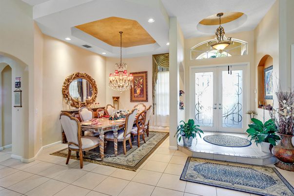 Chandelier, Dining room, Interior, Recessed Lighting