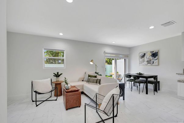 Dining room, Interior, Living room, Marble, Recessed Lighting