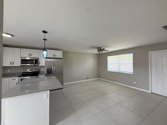 Interior, Kitchen, Pendant Lights, Stainless Steel Appliances